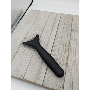 Pampered Chef Black Ergonomic Julienne Y Vegetable Peeler Protective Cover 1073